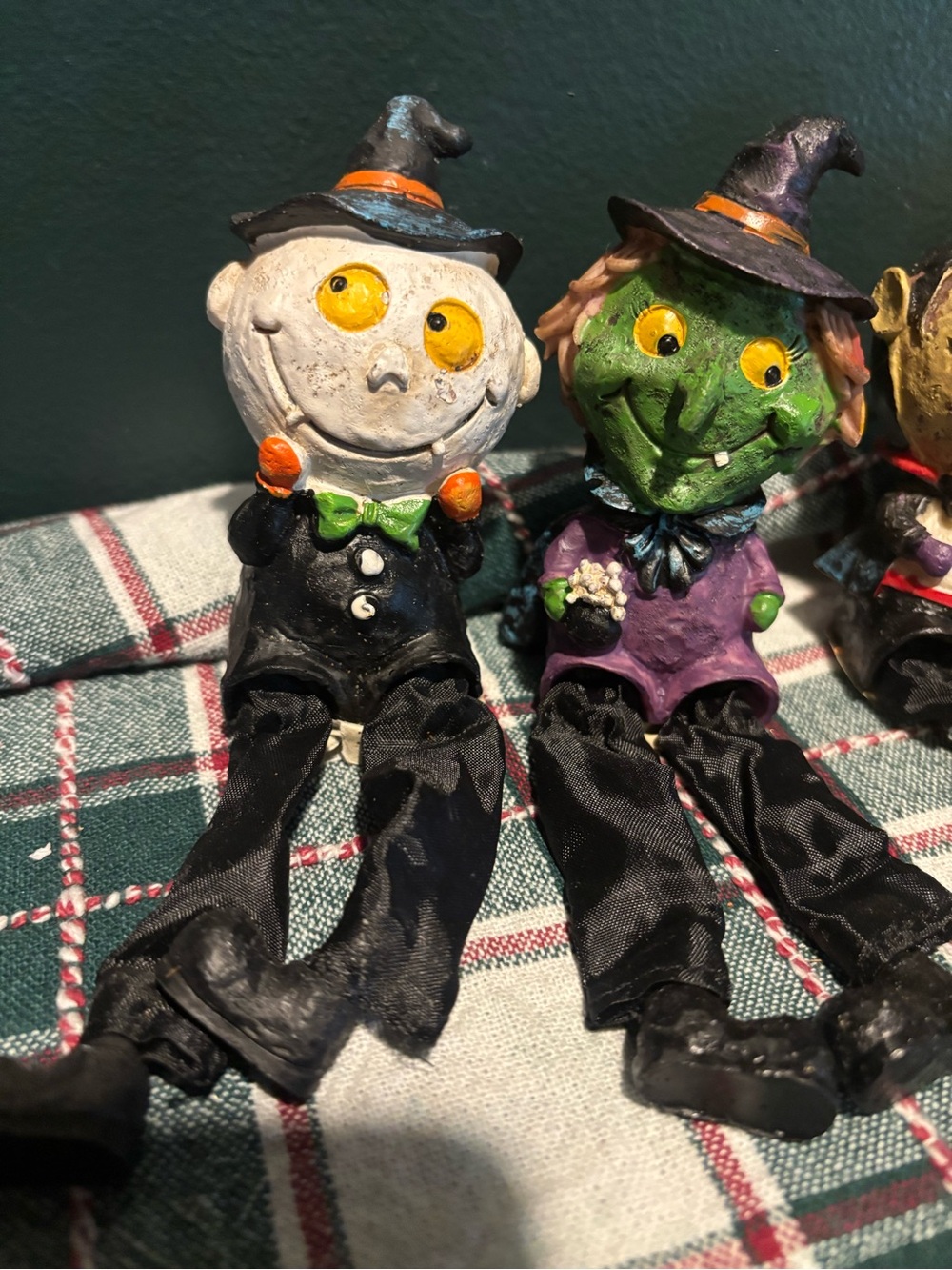 Set of 4 Spooky Shelf Sitters - Picture 3 of 5